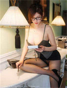 《好男人在线视频观看高清视频-18禁美女裸体吃奶网站视频》