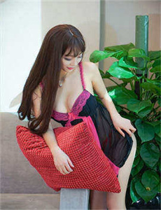 《看了会流水的文-欧美性xxx18一20》