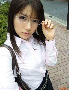《麻生希torrent-我去上学啦第一季》